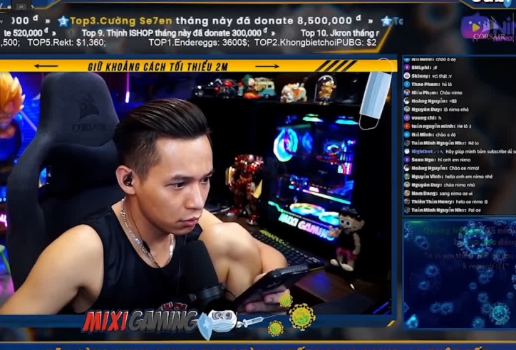 Vợ con của Độ Mixi bị xúc phạm ngay trên sóng livestream