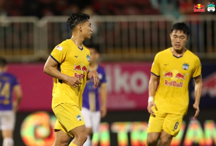 Văn Toàn vô duyên, HAGL chia điểm Hà Nội ở trận hạ màn V-League