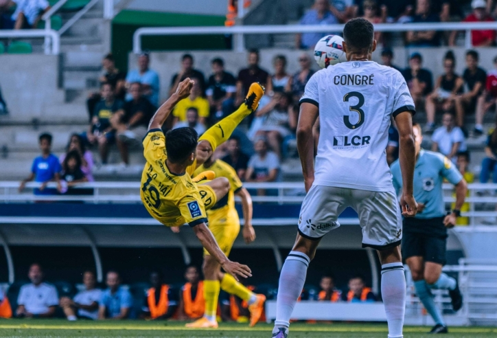 Suýt lập siêu phẩm, Quang Hải có 'bước tiến lớn' tại Pau FC ở Ligue 2