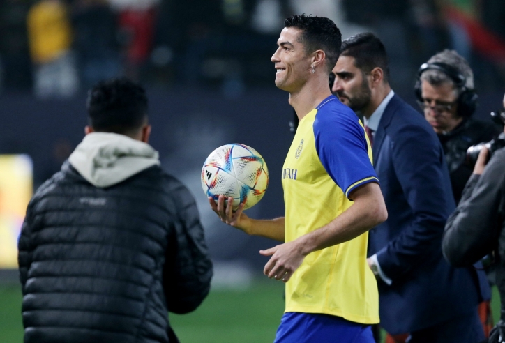 Chưa đá một trận nào, Ronaldo đã bị 'đại kình địch' gửi lời cảnh báo