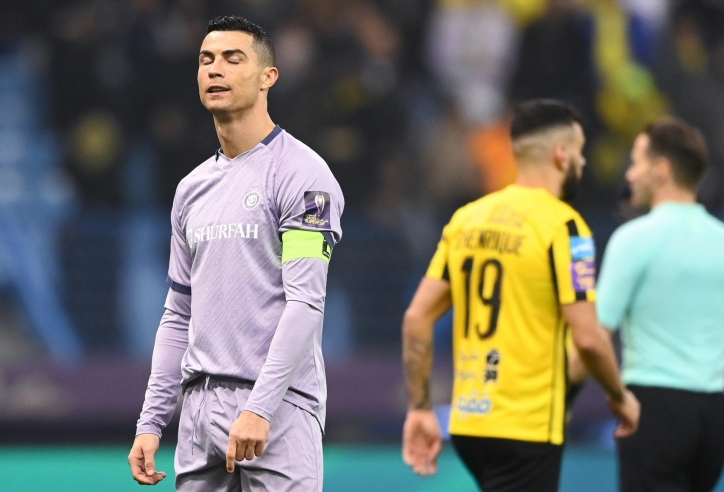 Thi đấu thất vọng, Ronaldo bị kình địch gửi lời cảnh báo đanh thép