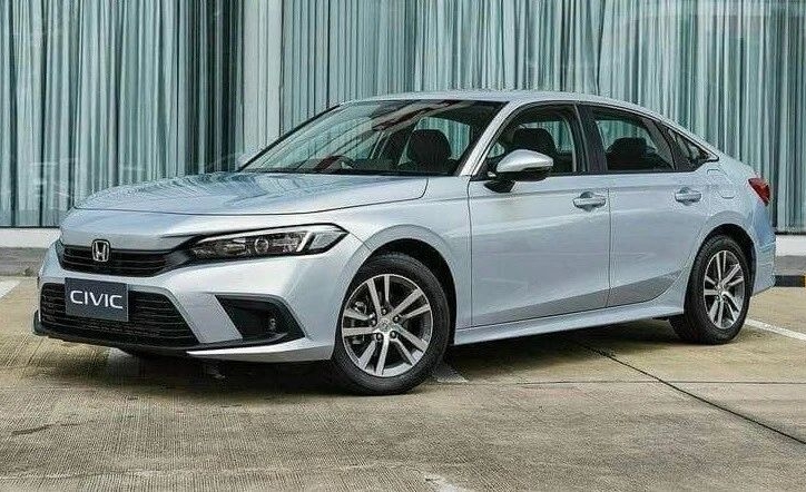 Ngồi hàng ghế sau trên xe sedan liệu có thực sự an toàn?