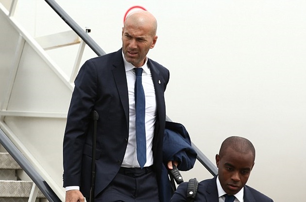 Chuyển nhượng bóng đá 19/1: Zidane đạt thỏa thuận với gã khổng lồ, MU chốt HLV mới?