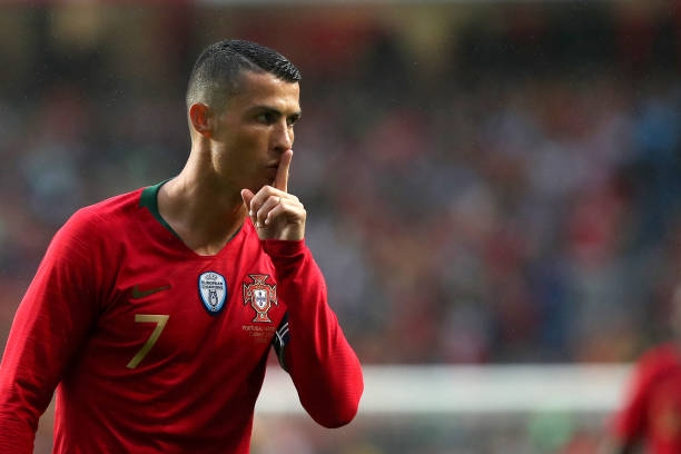 Tương lai của Ronaldo bất ngờ được tiết lộ trên phim trường Netflix