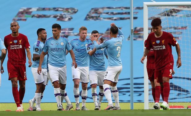 Man City ung dung, Liverpool đối đầu Chelsea khốc liệt mùa Giáng sinh