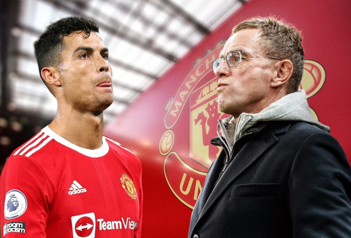 Bất lực nhìn Ronaldo chia rẽ nội bộ MU, Rangnick đi vào 'vết xe đổ' của Ole?