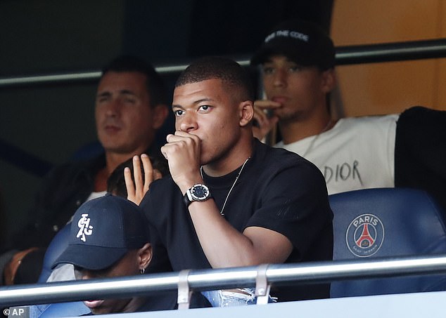 PSG nhận 'hung tin' từ Mbappe trước thềm đại chiến Real Madrid