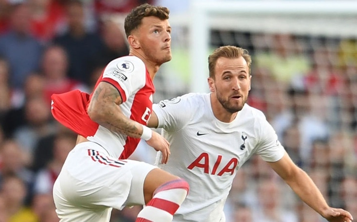 Lịch đá bù Ngoại hạng Anh 2021/22: Tottenham và Arsenal đại chiến vì top 4