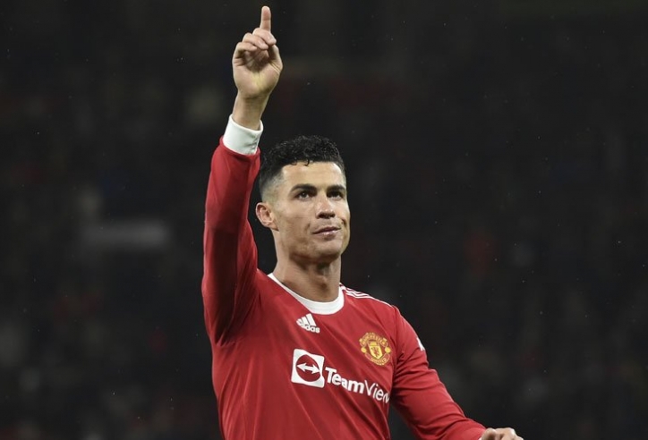 Chuyển nhượng MU 29/6: Ronaldo có bến đỗ cực bất ngờ, chốt xong De Jong