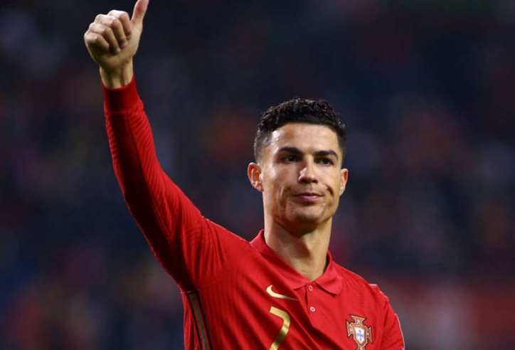 Ronaldo rời MU - Tay săn bàn vĩ đại nhất và bến đỗ cuối cùng của sự nghiệp