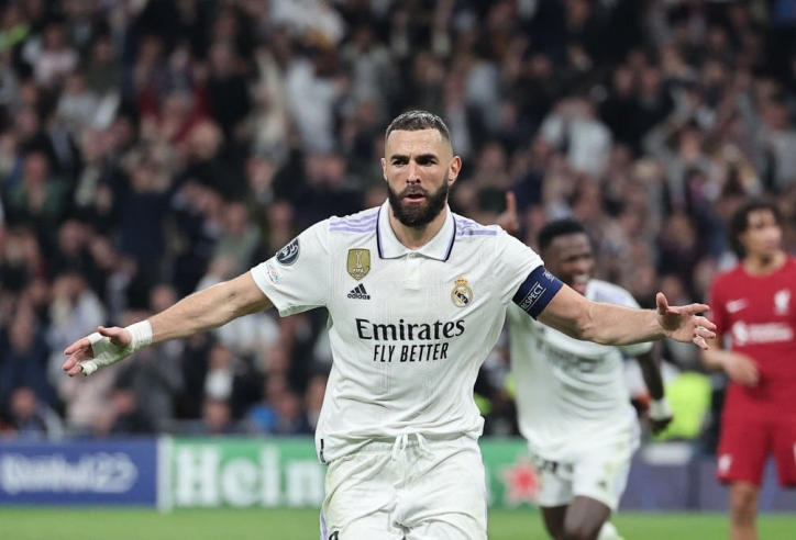 Benzema tỏa sáng, Liverpool thêm một lần nhận 'trái đắng' trước Real