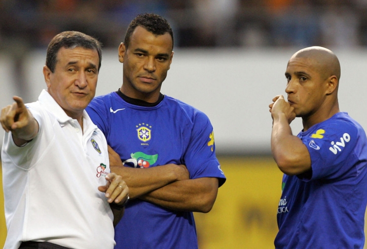 Huyền thoại MU chỉ ra truyền nhân của Roberto Carlos và Cafu tại NHA