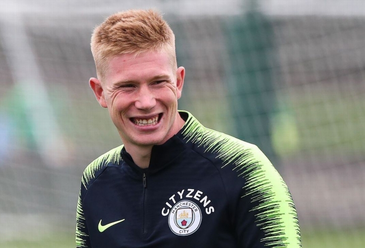 De Bruyne thẳng tay loại Ronaldo, chọn ra 5 cầu thủ xuất sắc nhất