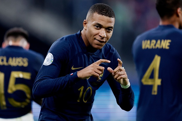 Mbappe lên tiếng vụ chống đối tuyển Pháp, lộ sự thật đằng sau động cơ nổi loạn