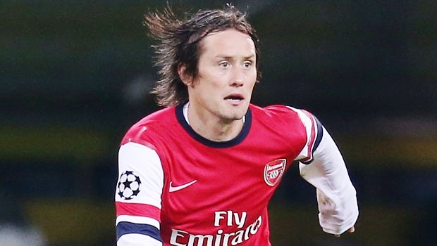 Arsenal gia hạn thêm 1 năm với Rosicky