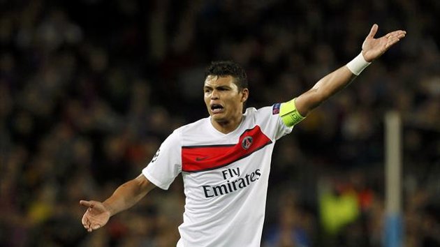 PSG có thể mất Thiago Silva trong trận gặp Chelsea