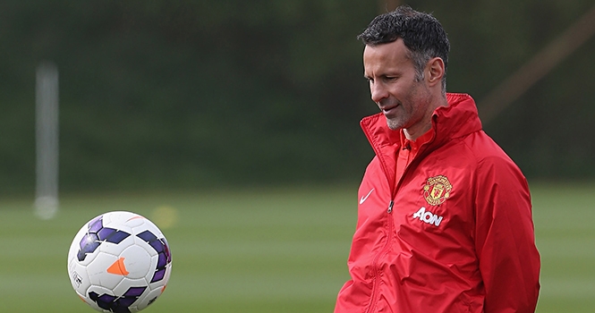 TRỰC TIẾP Man United - Norwich: Chờ tài của Ryan Giggs