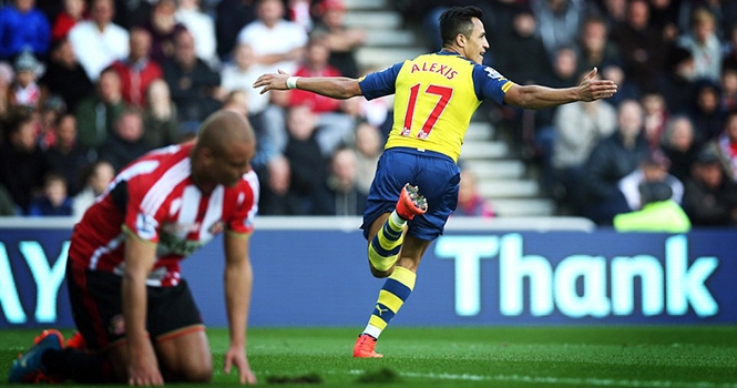 Sunderland 0-2 Arsenal: Mèo đen biếu điểm cho Pháo thủ