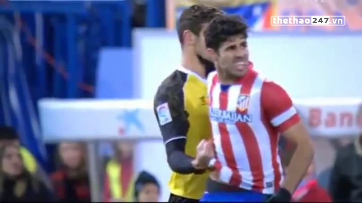 VIDEO: Làm thế nào để chống lại những tiểu xảo của Diego Costa?