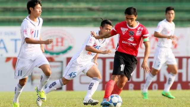 VIDEO: Đồng Tâm Long An 0-0 Đà Nẵng - Cân tài cân sức