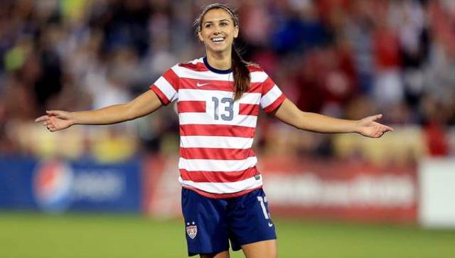 VIDEO: Alex Morgan - Nữ cầu thủ tài năng và xinh đẹp của bóng đá Mỹ