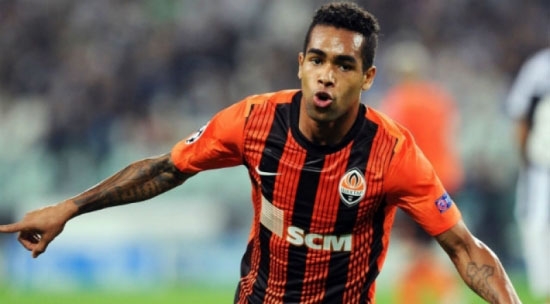 Vượt Liverpool và Chelsea, CLB Trung Quốc có Teixeira