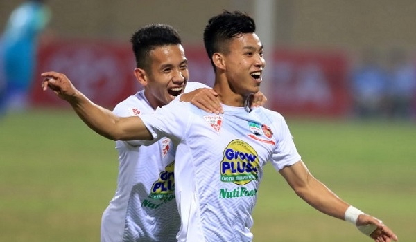 Top 5 cầu thủ thi đấu ấn tượng nhất vòng 1 V-League