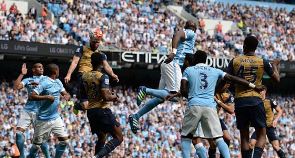 Video bàn thắng: Man City 2-2 Arsenal (Vòng 37 Ngoại hạng Anh)