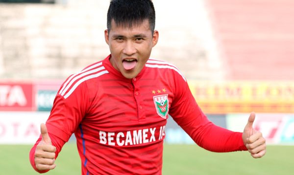 VIDEO: Công Vinh lọt top 5 bàn thắng đẹp nhất vòng 10 V-League