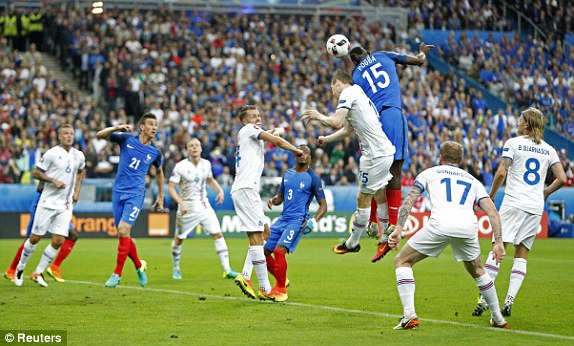 VIDEO: Bàn thắng đầu tiên của Pogba tại euro 2016