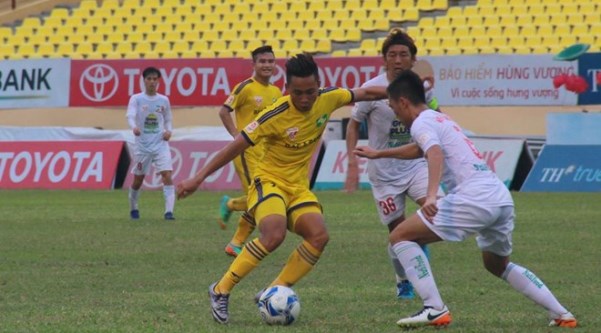 Video bàn thắng: SLNA 1-0 HAGL (Vòng 18 V-League 2016)