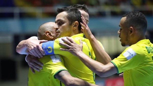 Video bàn thắng: Brazil 15-3 Mozambique (World Cup Futsal 2016)