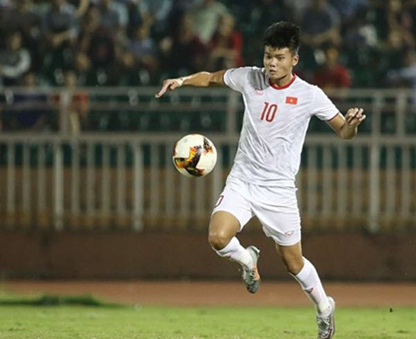 Nguyễn Văn Tùng: Từ đàn em Quang Hải tới chủ công số 1 của U19 Việt Nam