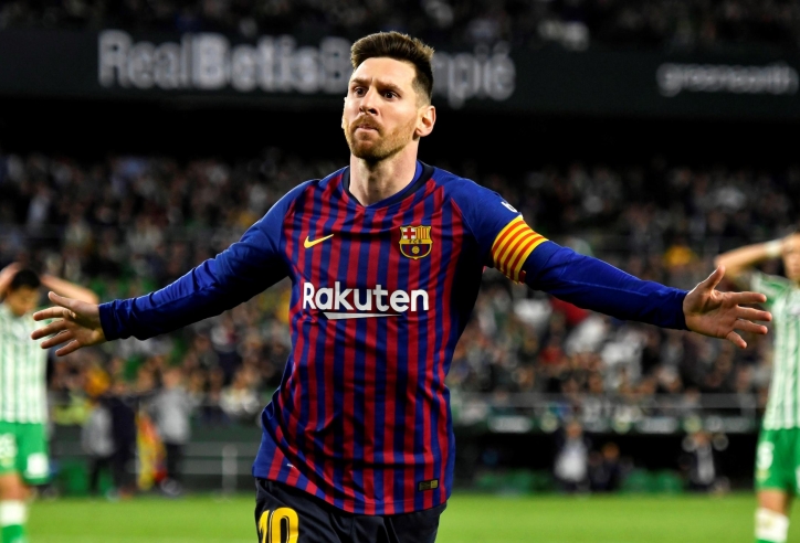 Không phải Ronaldo, ai có thể tranh giày vàng với Messi?