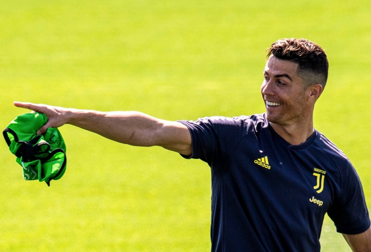 Ronaldo đem tin vui cho Juventus trước trận Tứ kết C1