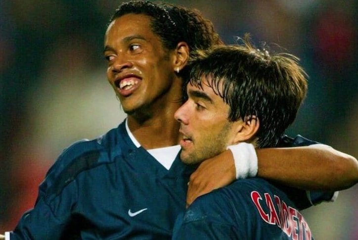 'Ronaldinho xuất sắc hơn Messi'