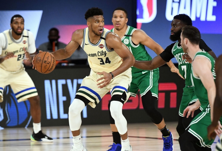 Kết quả NBA hôm nay 1/8: Boston Celtics thất bại trước Milwaukee Bucks