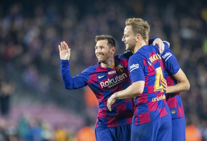 Rakitic: 'Messi vĩ đại nhất trong các huyền thoại bóng đá'