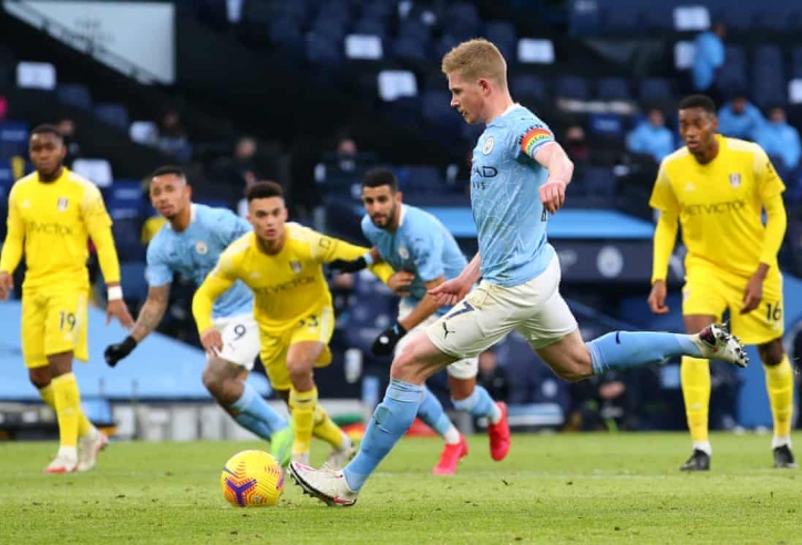 Thắng dễ Fulham, Man City lần đầu chen chân vào top 4