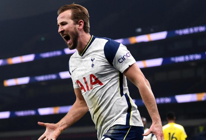 Harry Kane lập kỷ lục sánh ngang huyền thoại MU và Liverpool