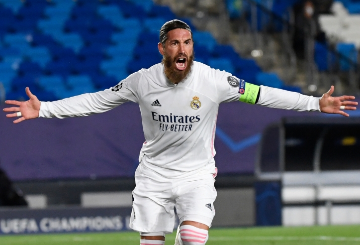 Sergio Ramos chạm cột mốc ghi bàn lịch sử