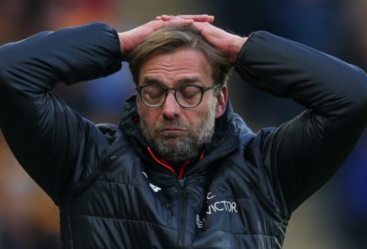 Klopp thừa nhận khó tranh Ngoại hạng Anh với MU