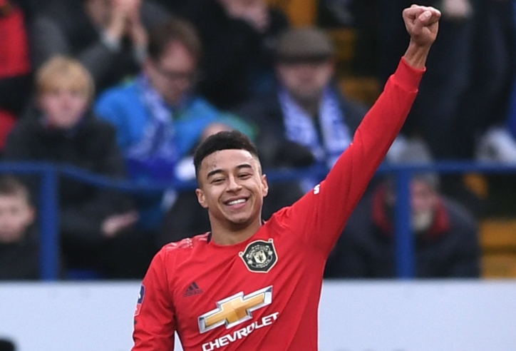 Solskjaer chờ đợi Lingard quay về MU