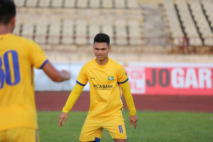 King's Cup: Coach Park receives fantastic news from Song Lam Nghe An defender