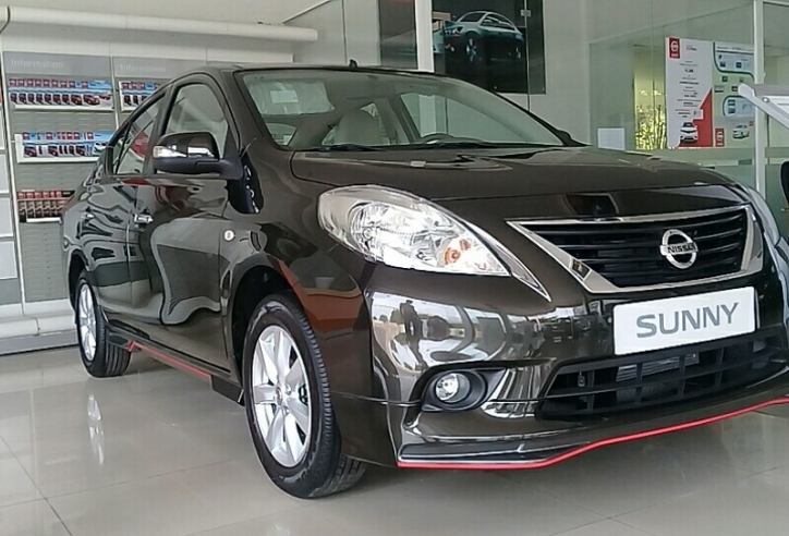 Ô tô Nissan giảm giá mạnh sau Tết