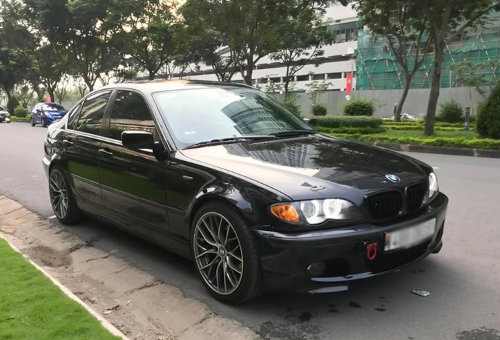 Giật mình chiếc BMW 3 Series được rao bán chỉ hơn 300 triệu đồng