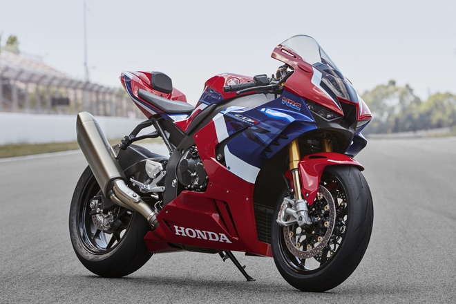 Honda CBR1000RR-R ra mắt tại Việt Nam, giá từ 949 triệu đồng