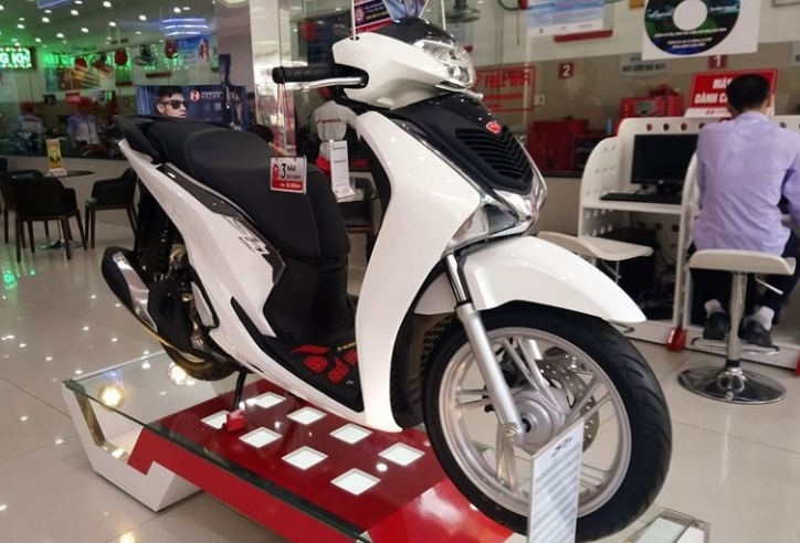 Giá xe Honda SH 2019 cán mốc 170 triệu đồng, khách hàng đã nản?