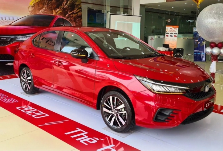 Honda City 2021 bị bán kiểu “bia kèm lạc”, người dùng ngán ngẩm