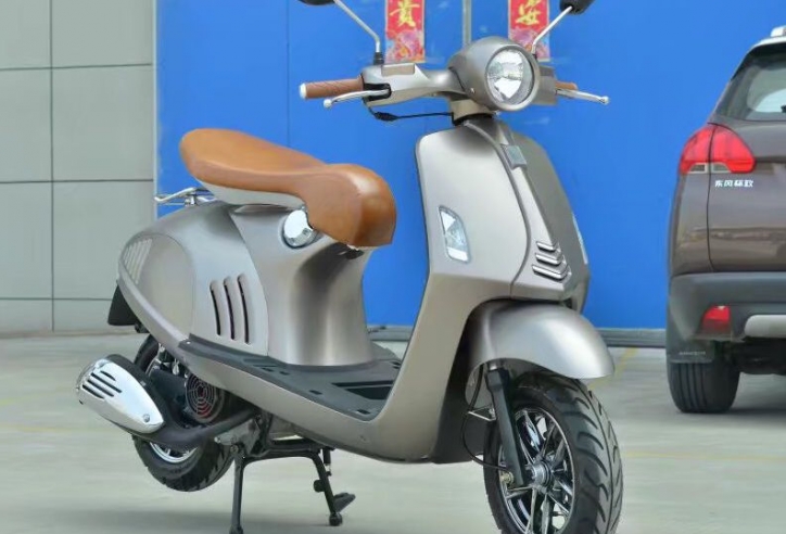 Xuất hiện mẫu xe ga đẹp long lanh như Vespa, giá rẻ hơn Honda Vision